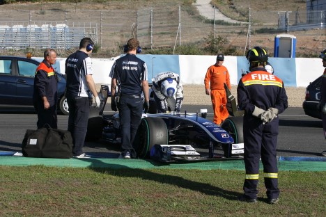 Men det kan også være svært at køre hurtigt - her må Soucek forlade Williams raceren
(Foto: Formula 2 Media)